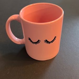 pink eyelashes mug-NWT